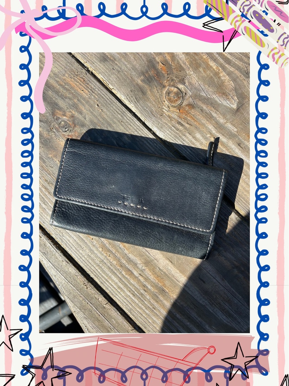 Women’s Fossil Black Leather Trifold Wallet